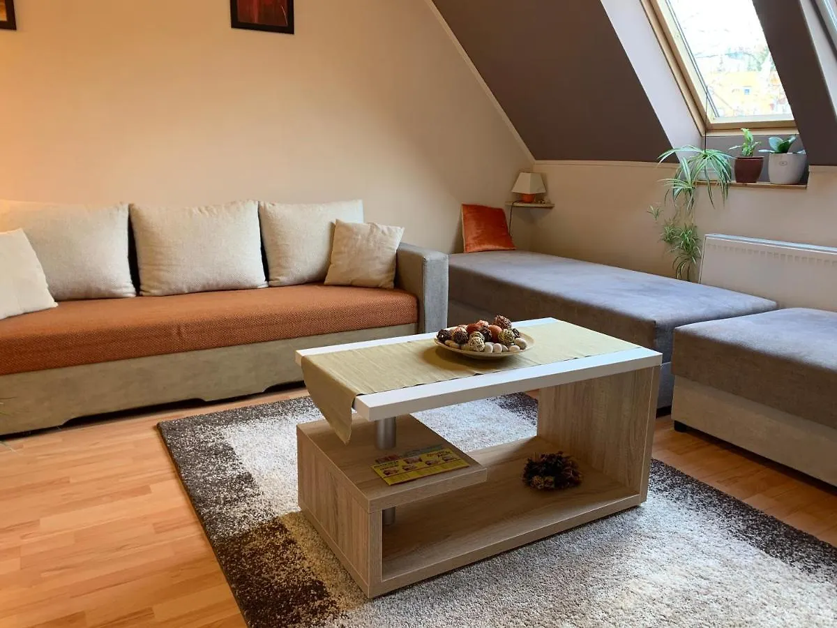 Apartament Belvaros Apartman Eger
